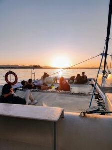 Blick vom Boot aufs Mittelmeer